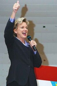 220px-Granholm_speaking_to_troops,_Lansing,_1_Dec,_2005