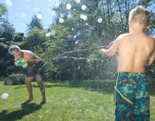 squirt gun fight