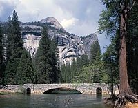 200px-Stoneman_Bridge_Yosemite_YNP1